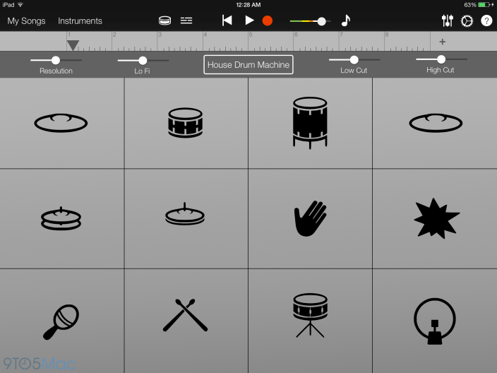 GarageBand could use subtle animations to feel more realistic. 