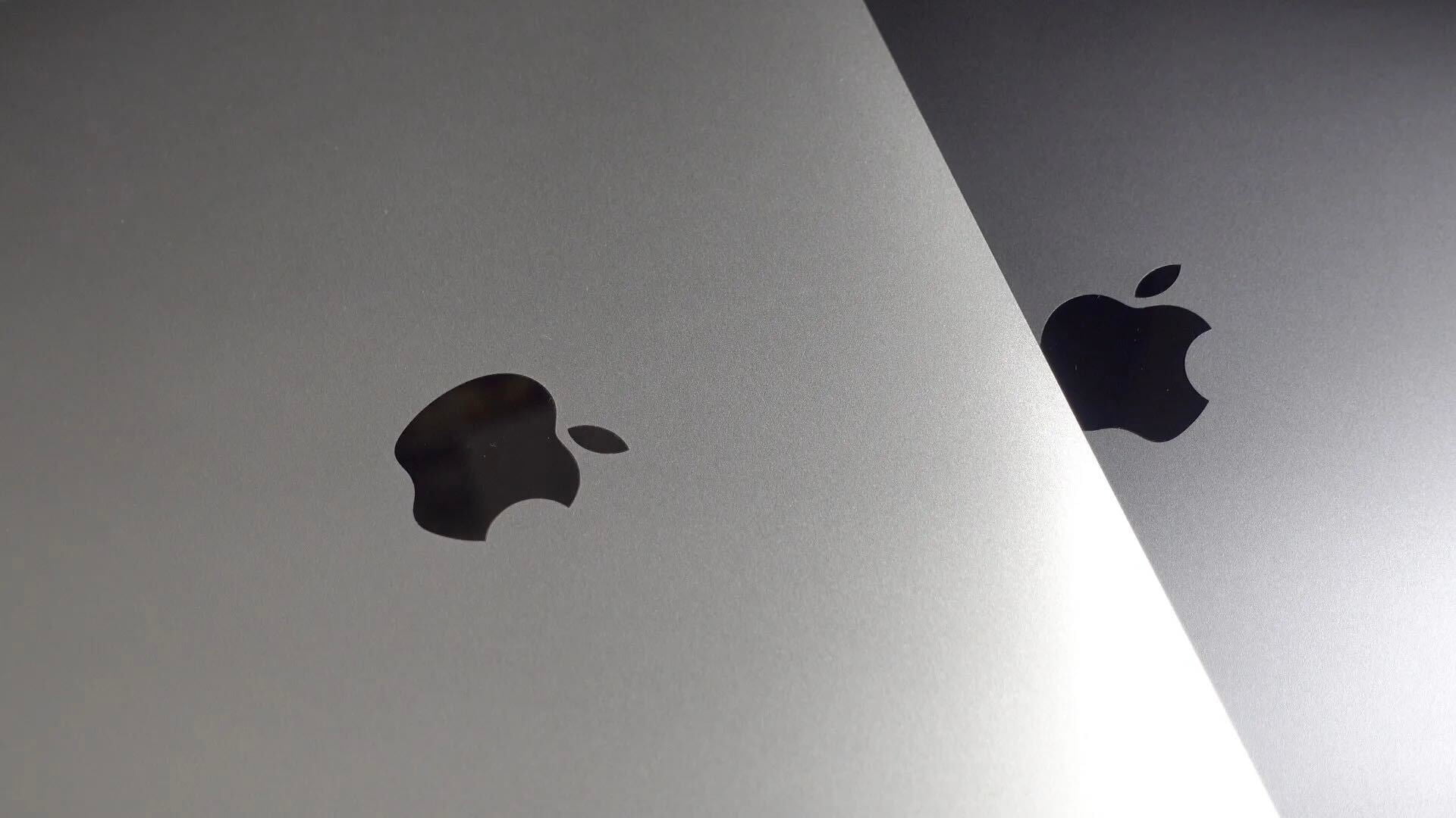 M1 MacBook Air vs Pro I/O comparison