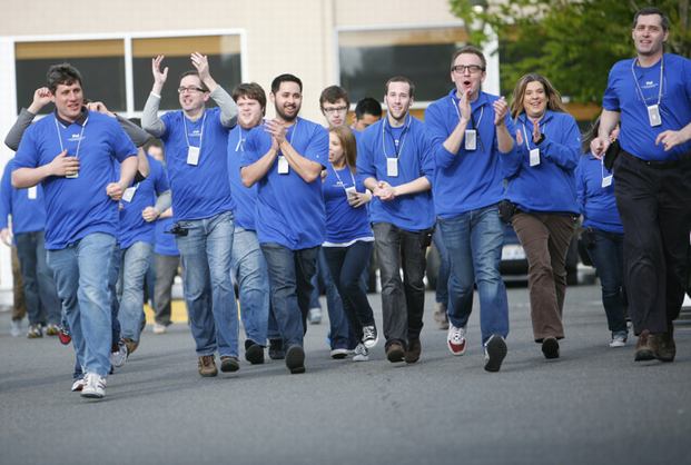 Apple Training Retail Managers On Union Awareness Tomorrow Biannually 