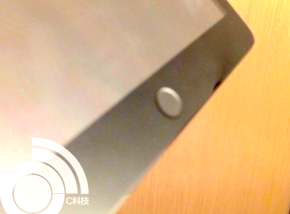 Sketchy photo claims iPad 5 will have Touch ID fingerprint scanner