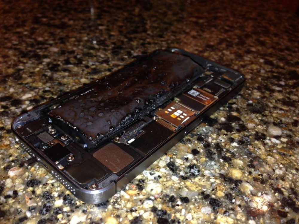 This is what an iPhone 5s looks like when its battery catches fire and