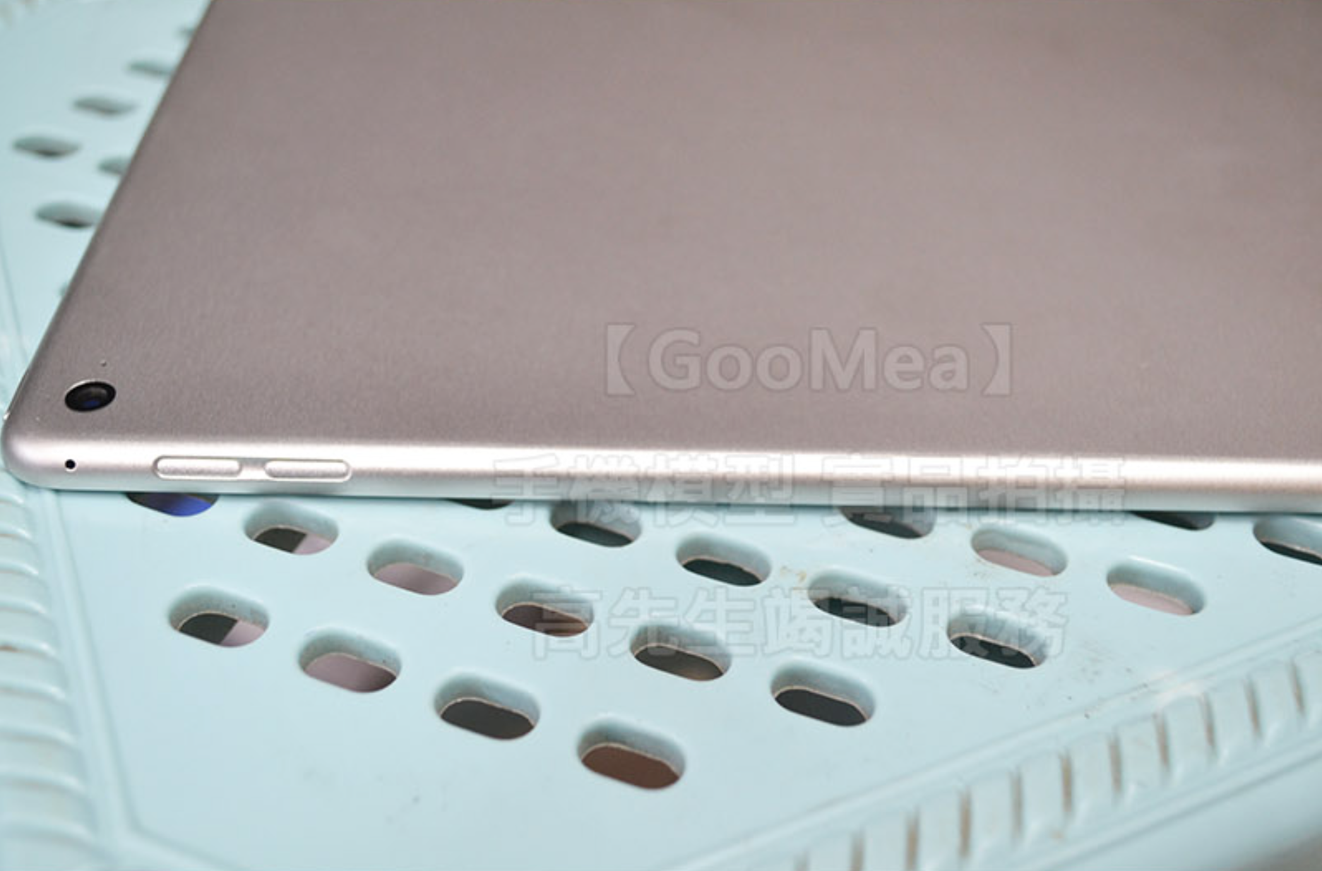 Photos: Purported physical mockups for new iPad Air show recessed ...