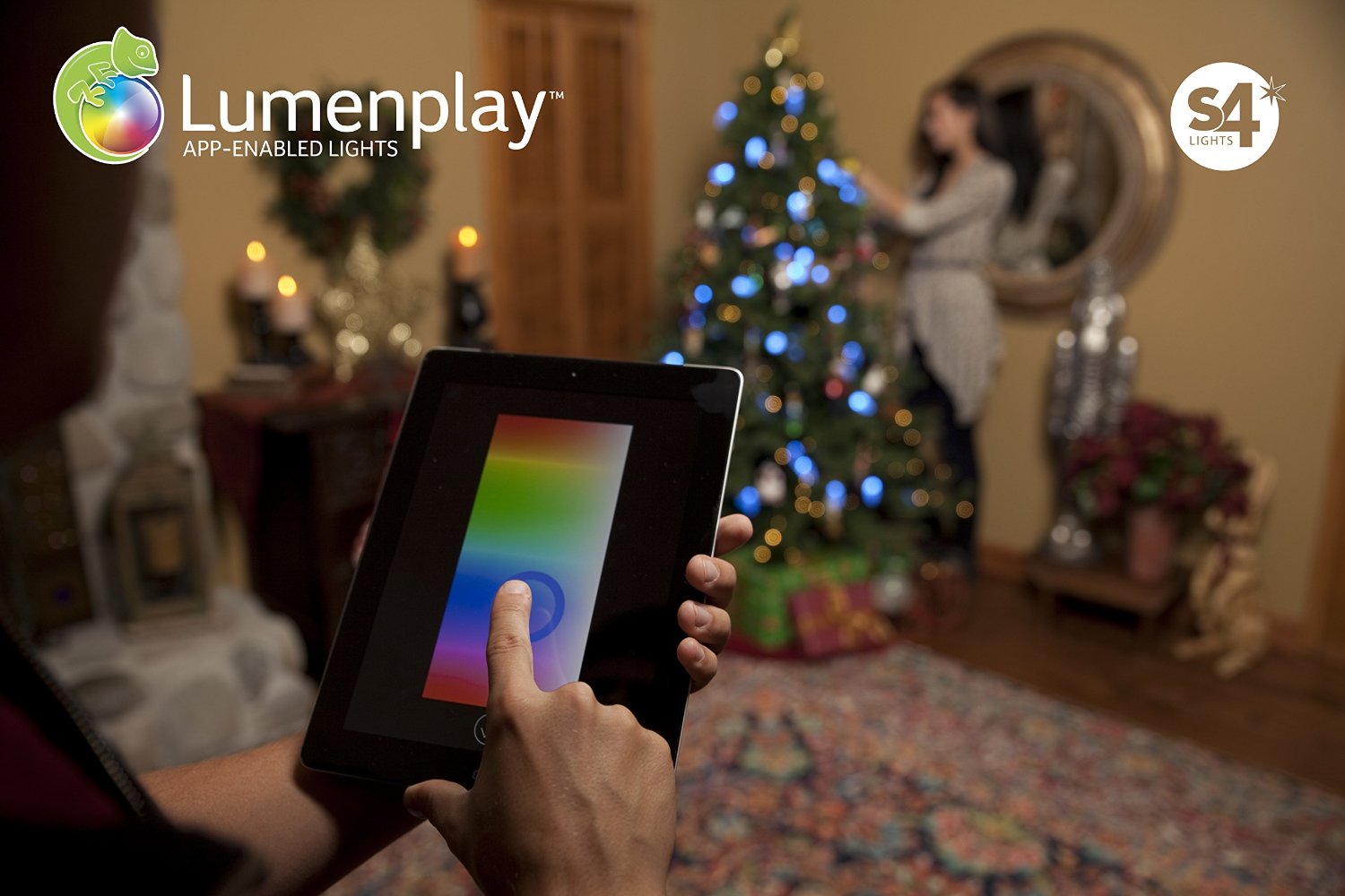 Apple Stores now sell these iPhone appenabled Christmas lights in time