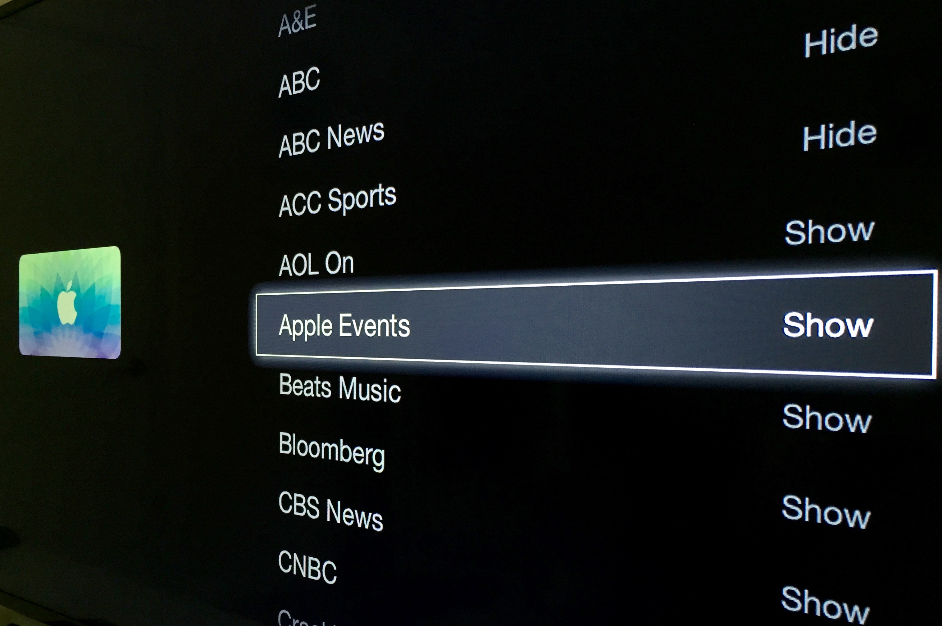 HowTo Rearrange and hide Apple TV channels to personalize and