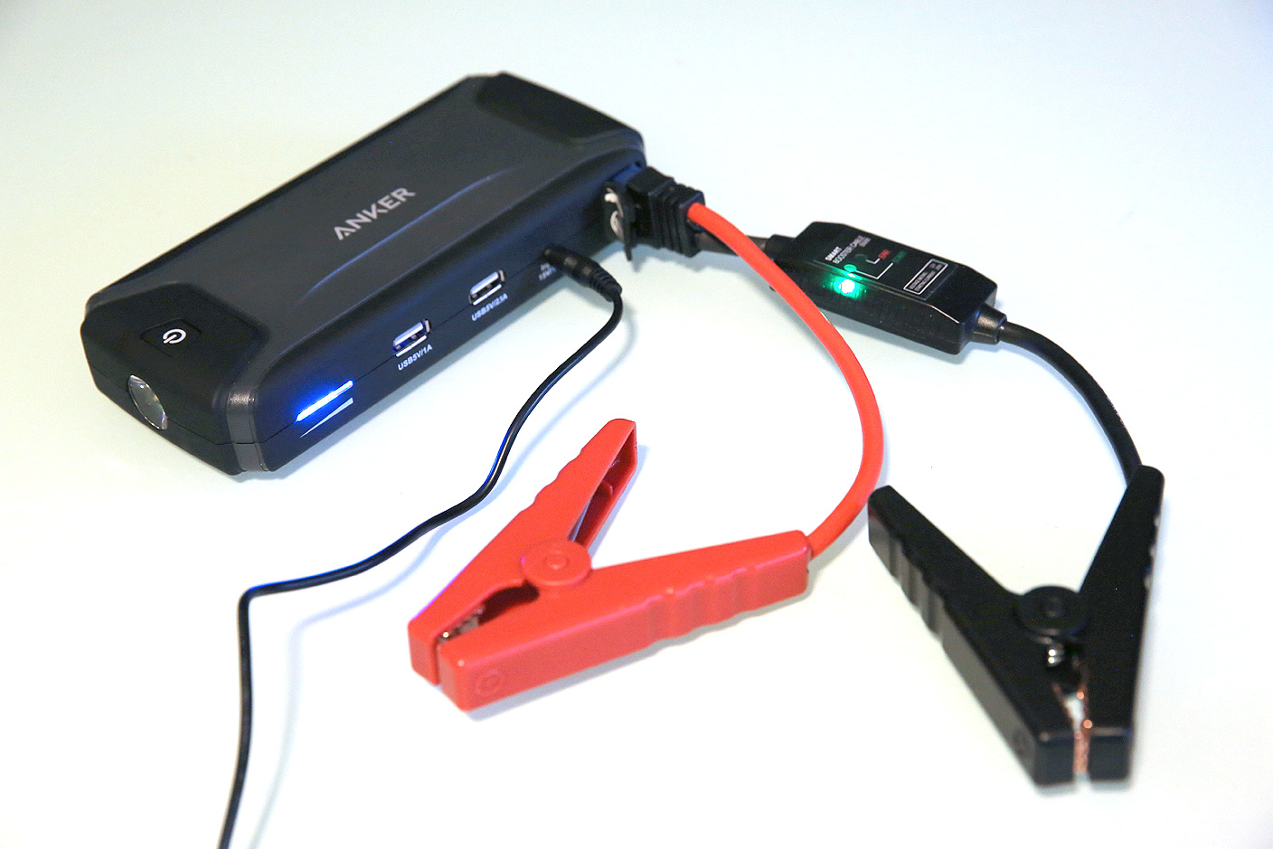 Jump starters vs. battery chargers
