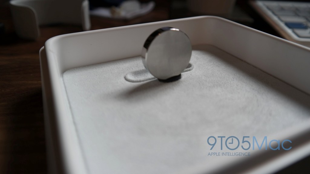 How to modify your Apple Watch box into an Edition-style charging case