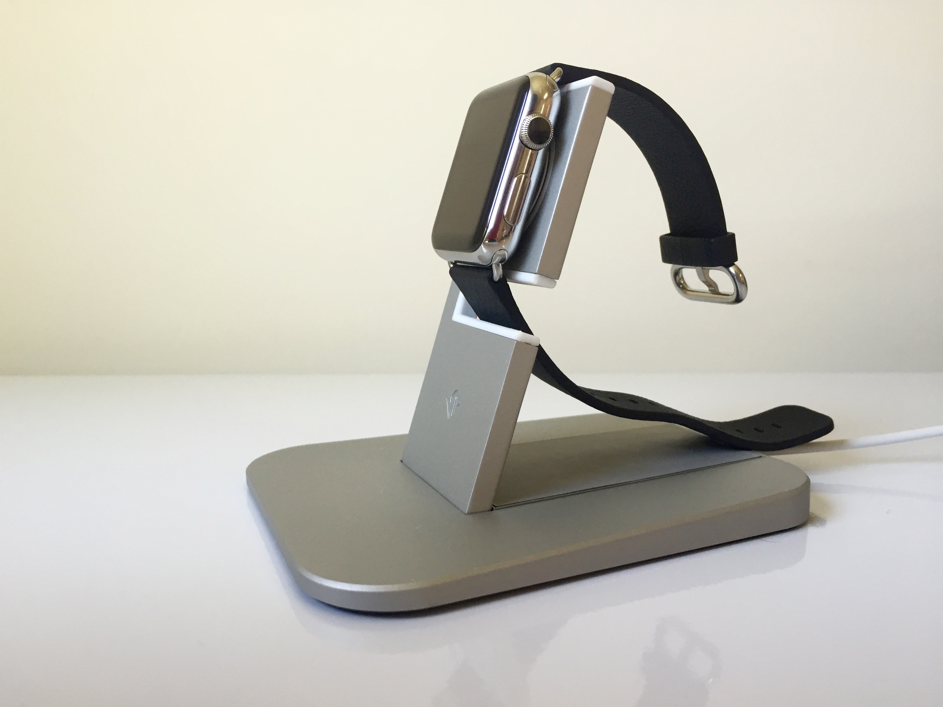 The best Apple Watch stands and docks 9to5Mac