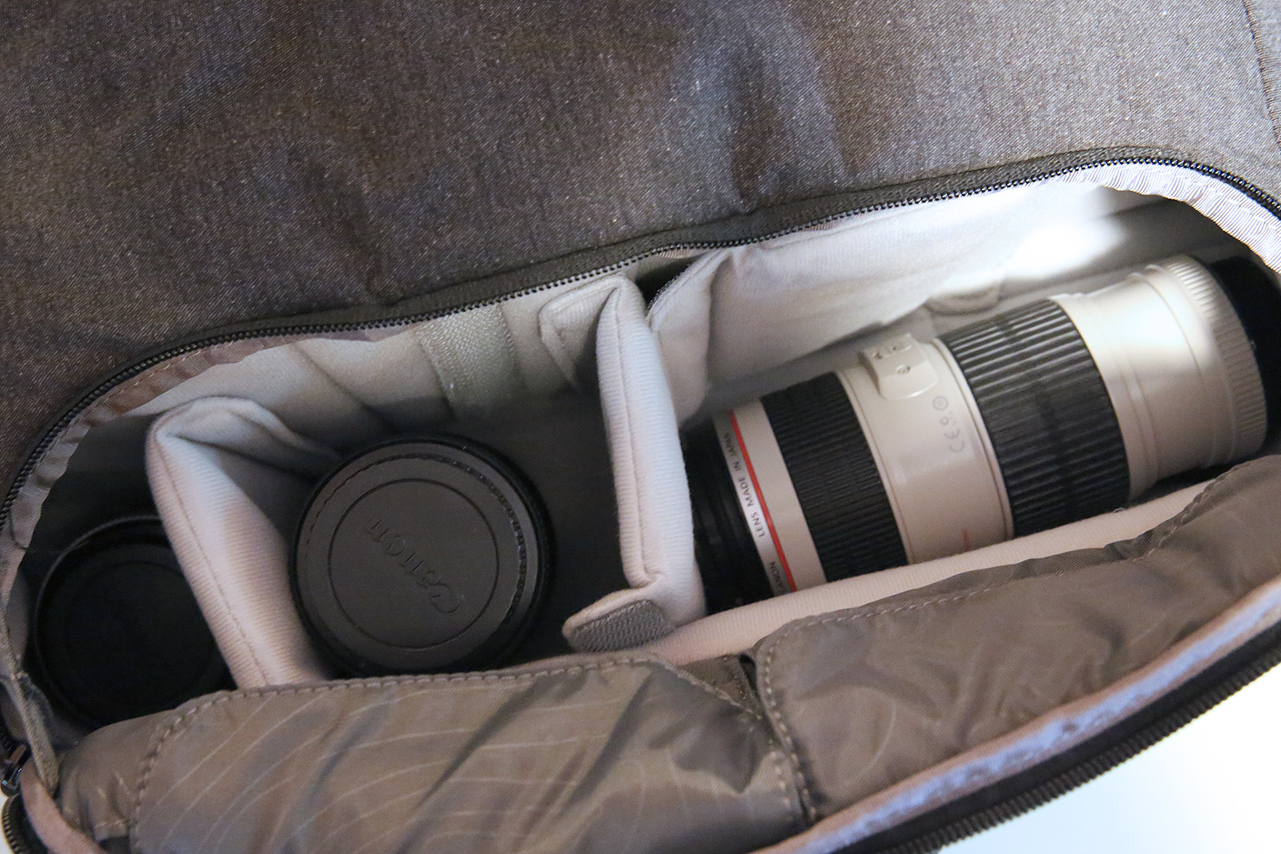 incase dslr sling