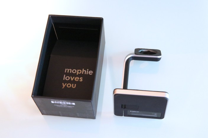 mophiewatchdock-8