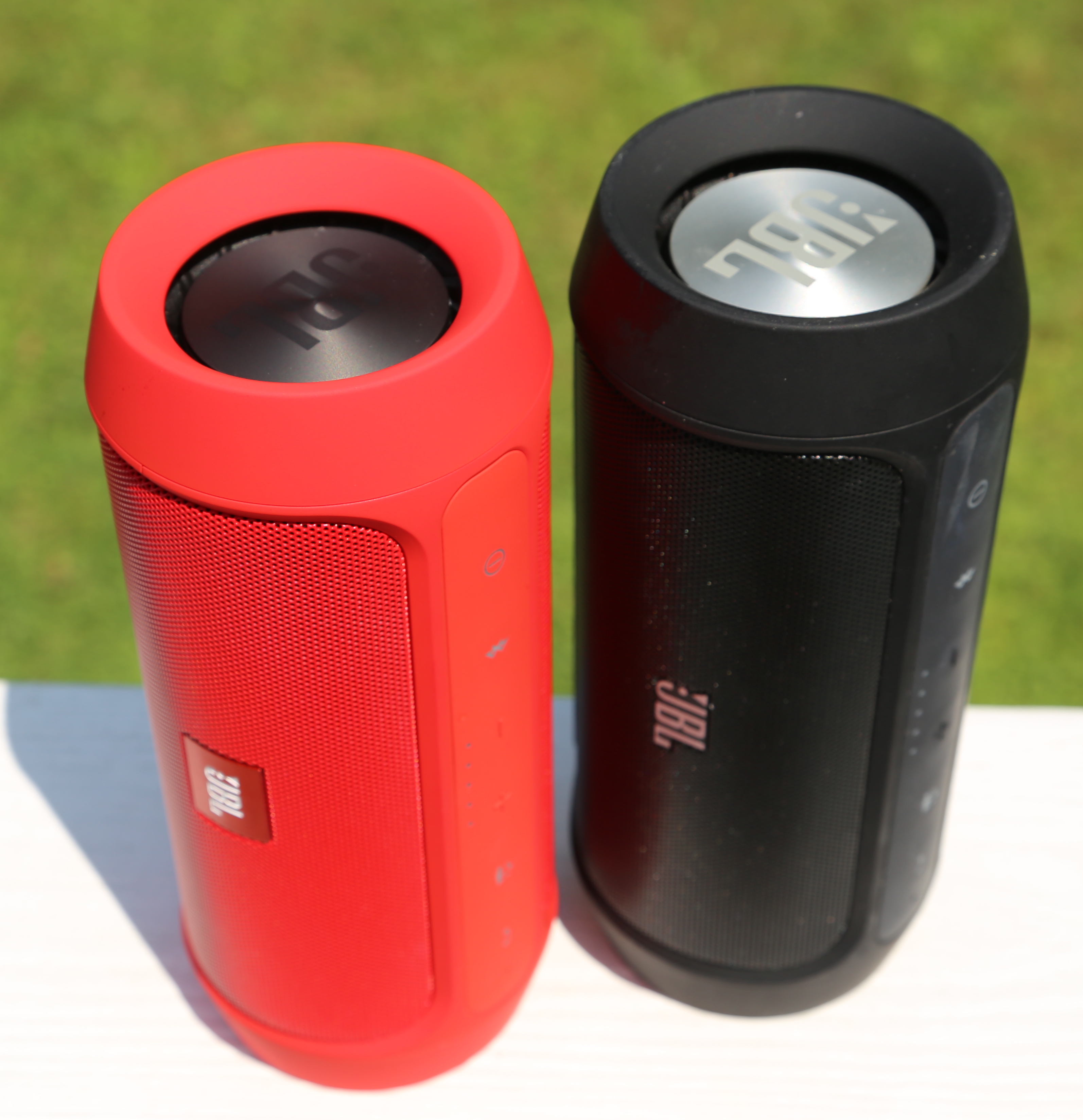 Spreek uit familie wond The Best Bluetooth Speakers 2015: JBL Charge 2+, Bose Soundlink Mini II and  UE Roll/Megaboom - 9to5Mac