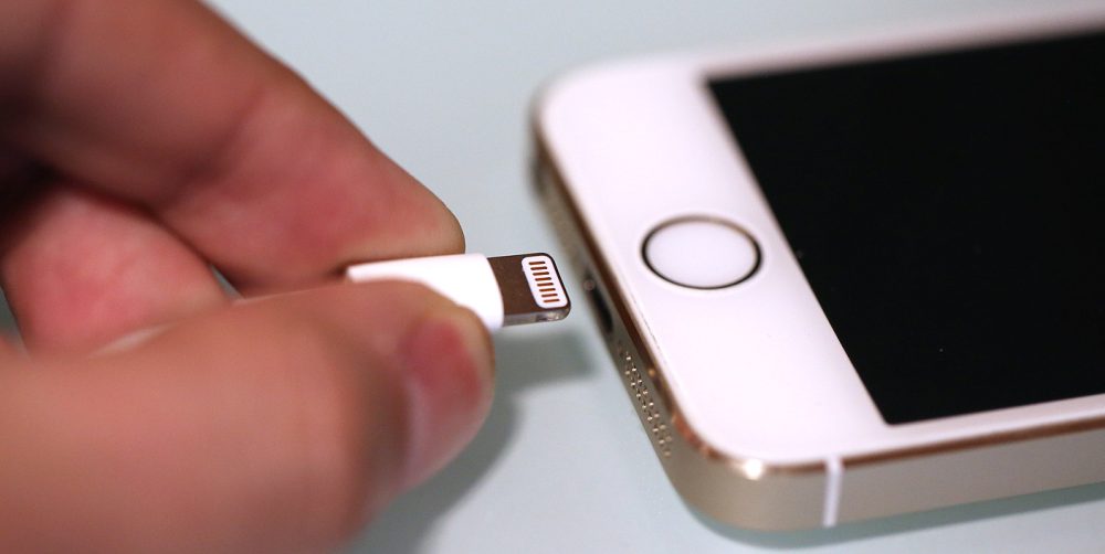 PSA Here's how to keep Apple's Lightning cables working with your iPad