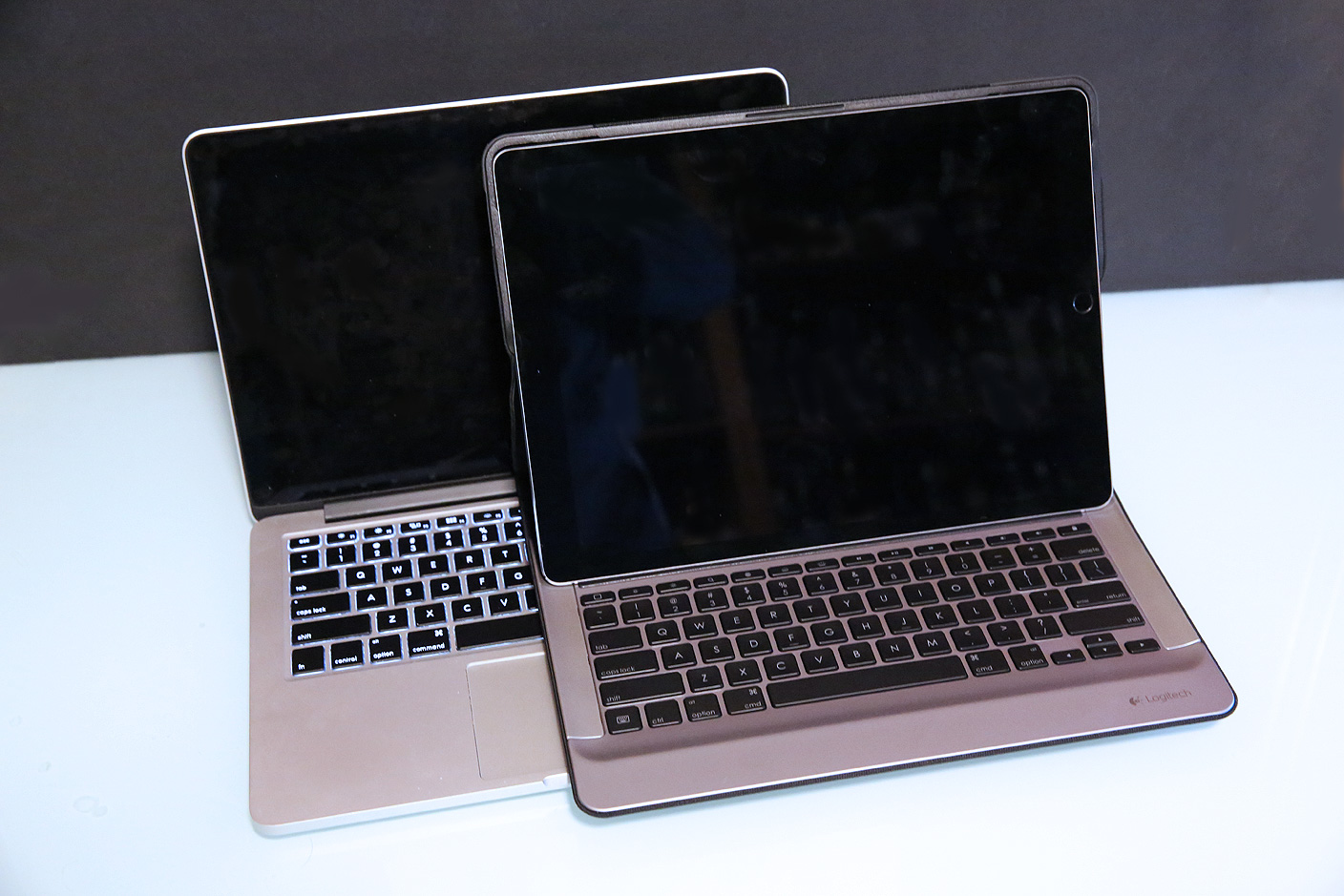 Review: Logitech's for iPad Pro gets the backlit keyboard part but not case - 9to5Mac
