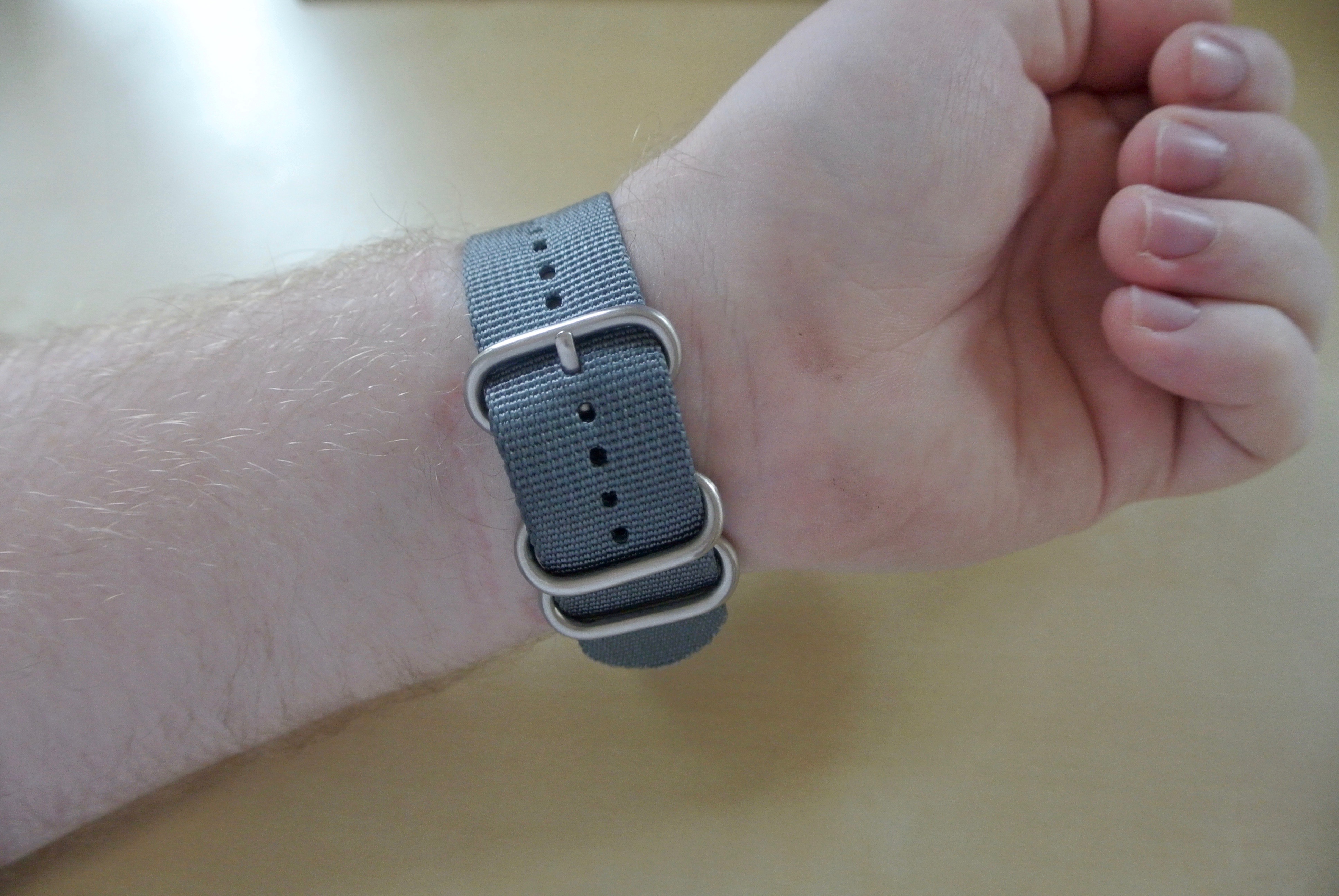 Hands on With An Unofficial Nylon NATO style Apple Watch Band Gallery 