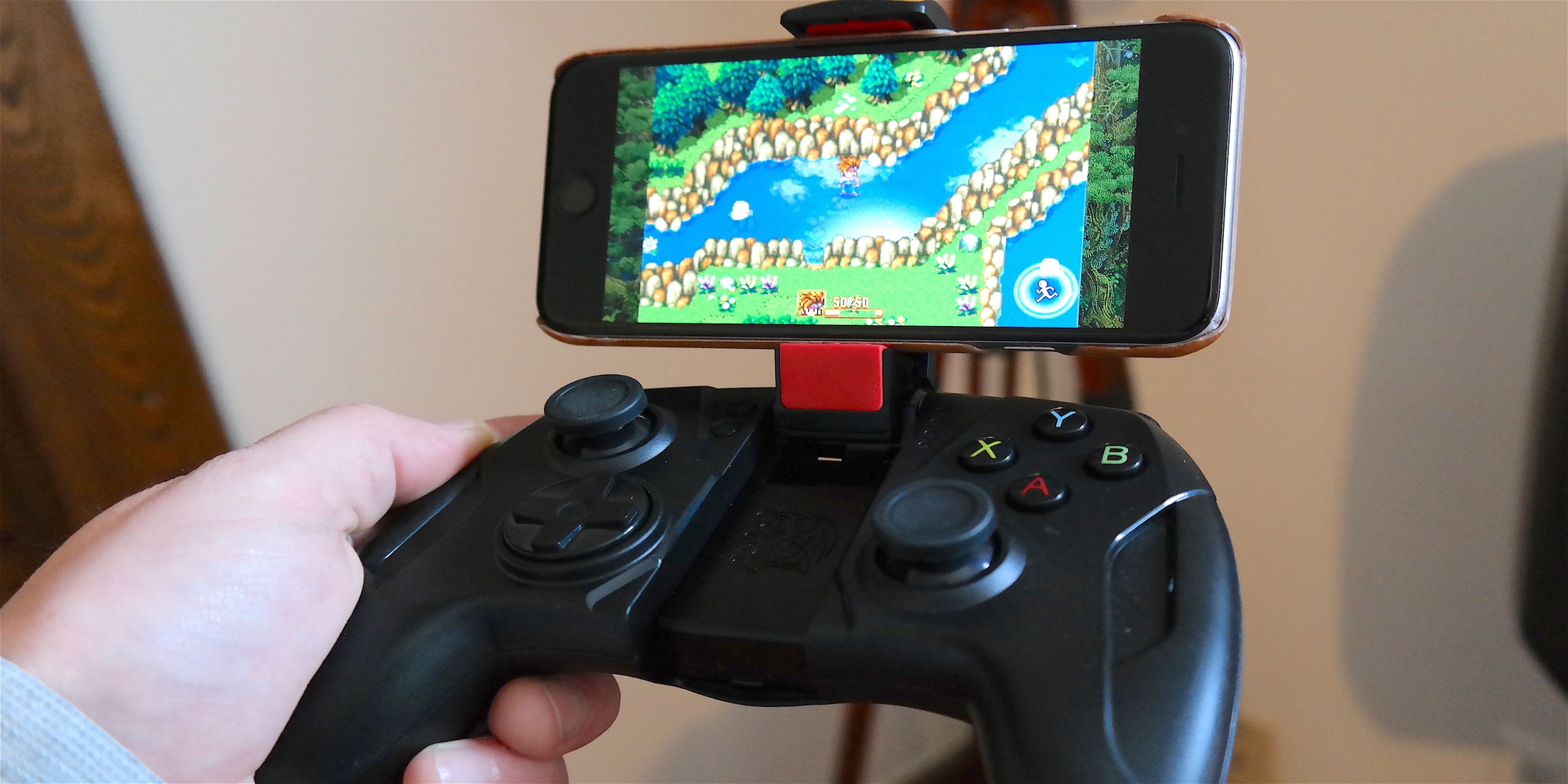 Review: Tt Contour Made-for-iPhone/iPad/Apple TV game controller -