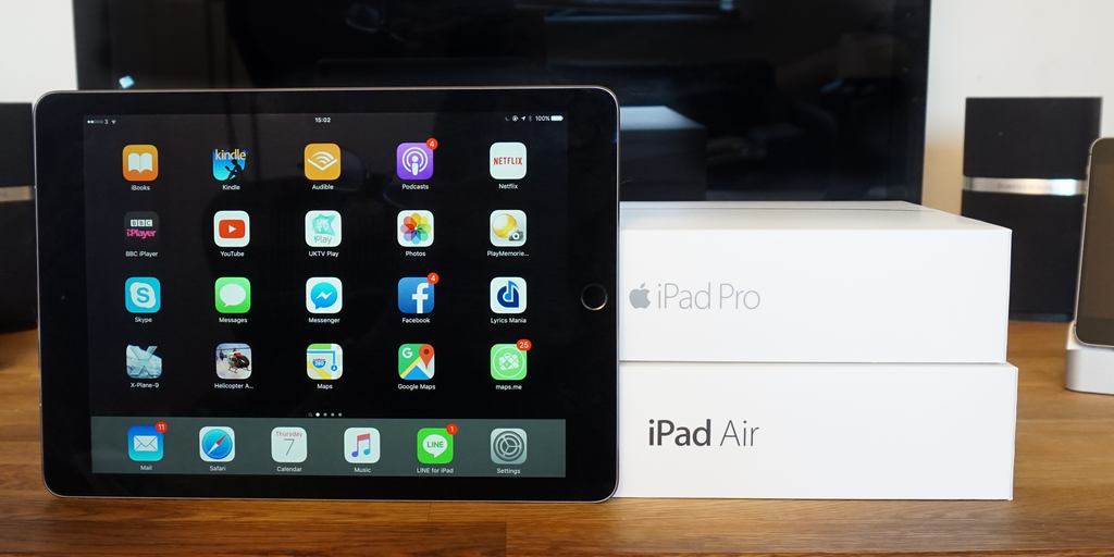 Apple's Bigger iPad Air: Rumours about a 12.9-inch display surface, but  don't count on