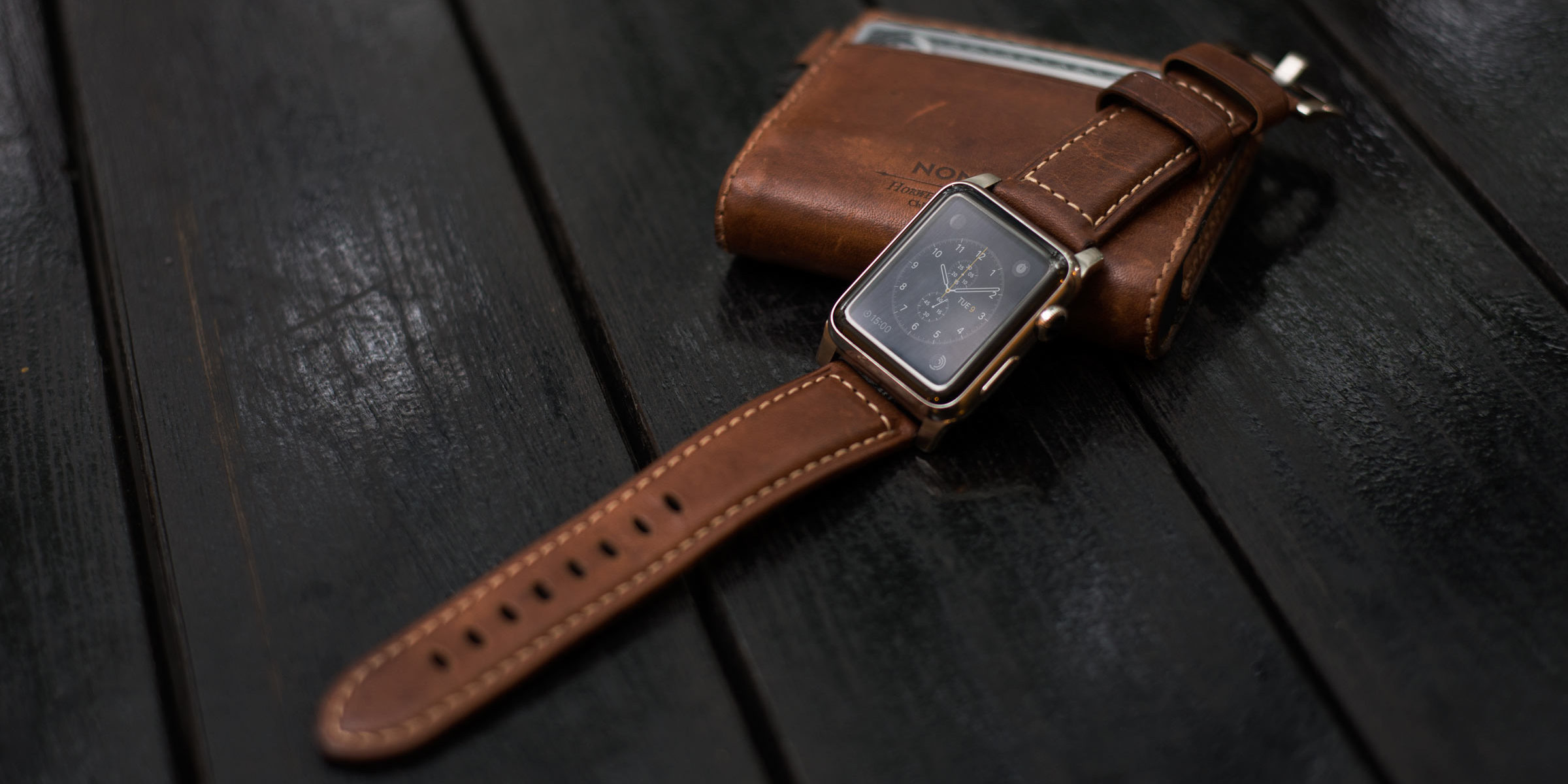 Apple watch strap. Кожаный ремешок для Эппл вотч. Ремешок эпл вотч кожа. Nomad Horween Leather Strap. Кожаные ремешки Nomad для Apple watch.