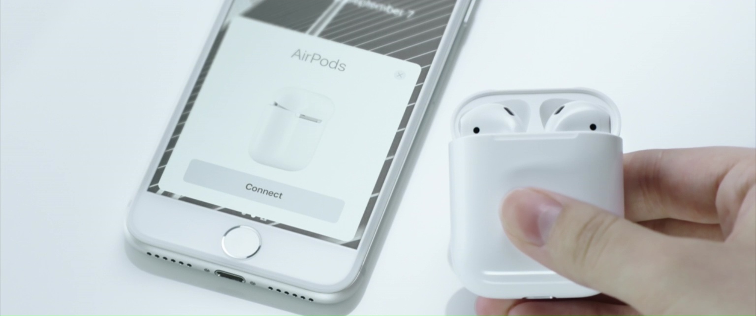 apple-september-2016-event-airpods_13