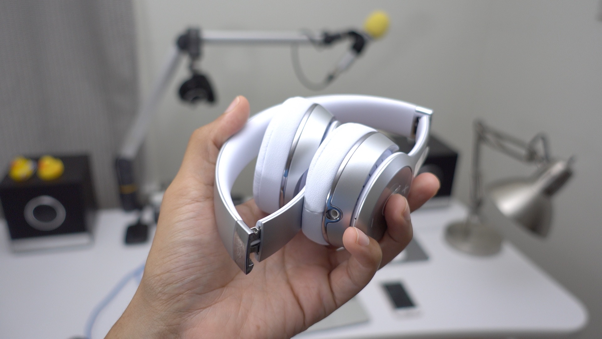 headphones with the w1 chip