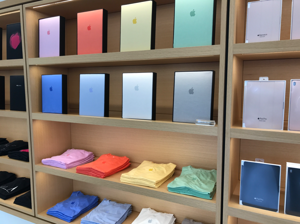 apple infinite loop store t shirts