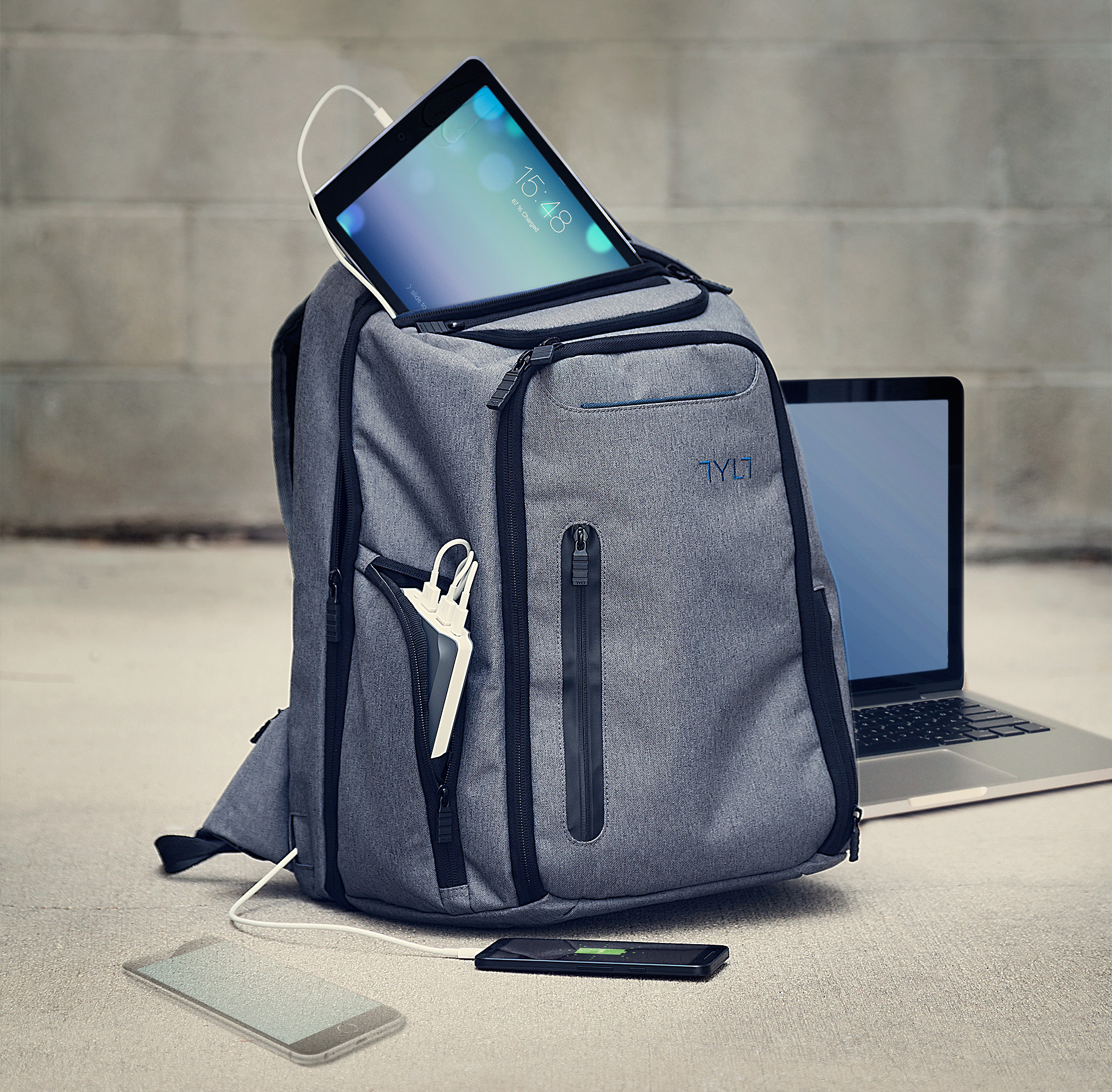 tylt energi pro power backpack with charging station