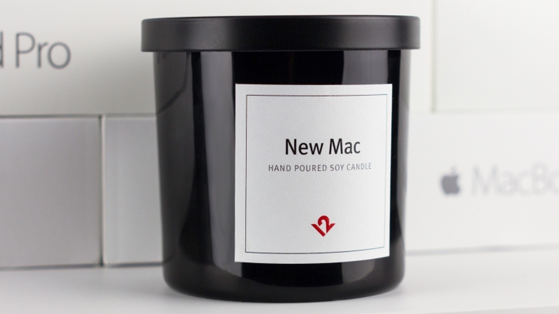 Love that new Mac smell? Now you can buy a candle that smells like a