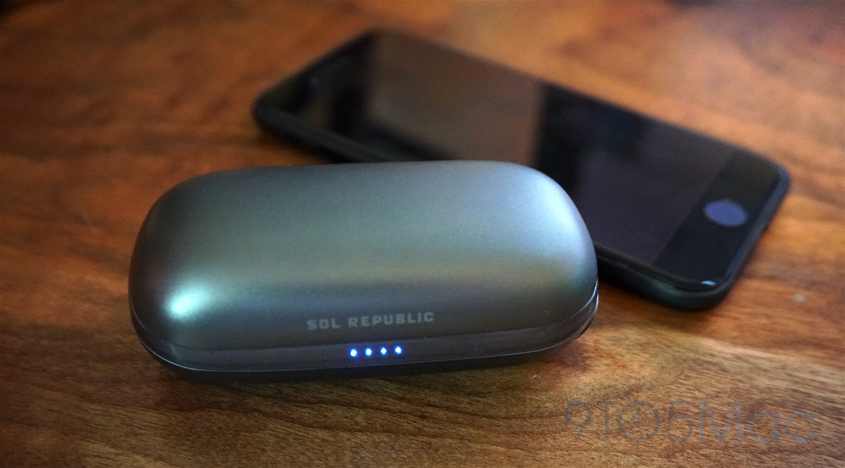  SOL REPUBLIC Amps Air Totally Wireless Bluetooth