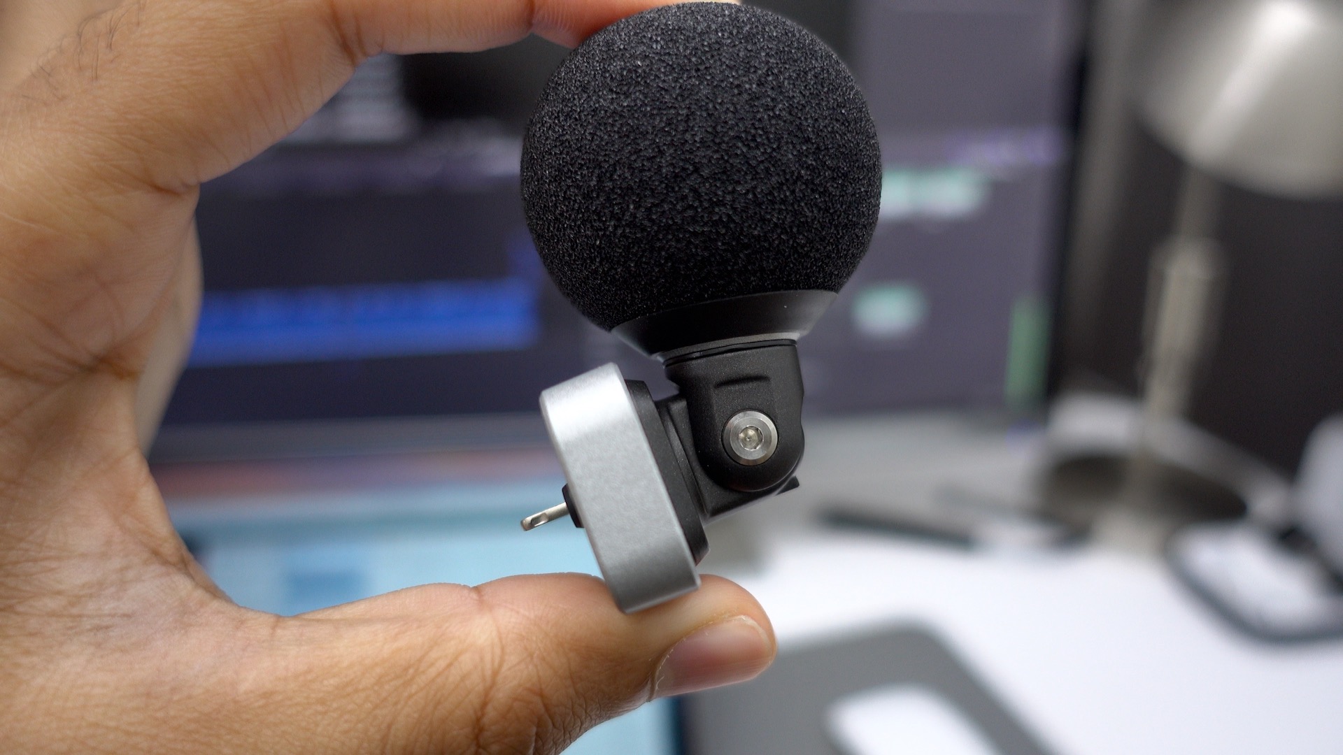 Shure MV88: a solid Lightning-enabled microphone for on-the-go