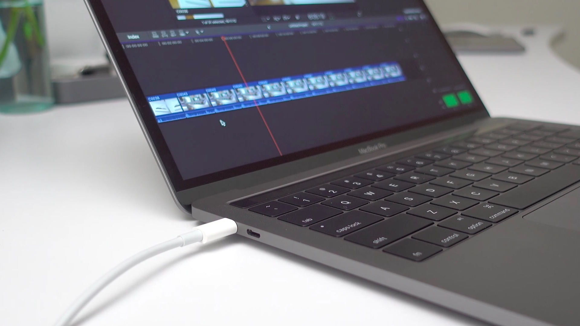 Poll: Should the next iPad adopt USB-C connectivity or stick with