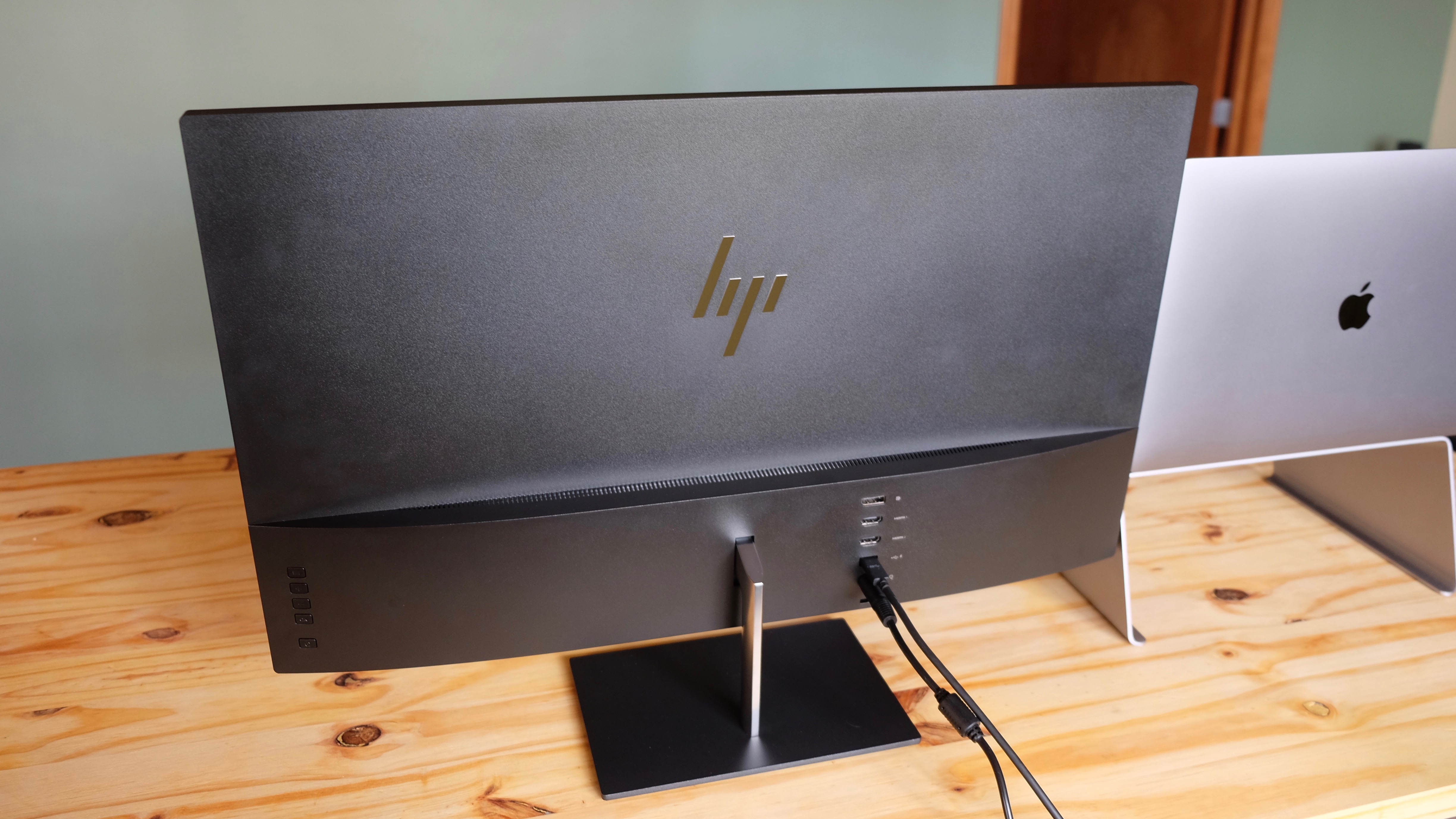 Hands on first impressions with HP's ENVY 27, an affordable 4K USBC