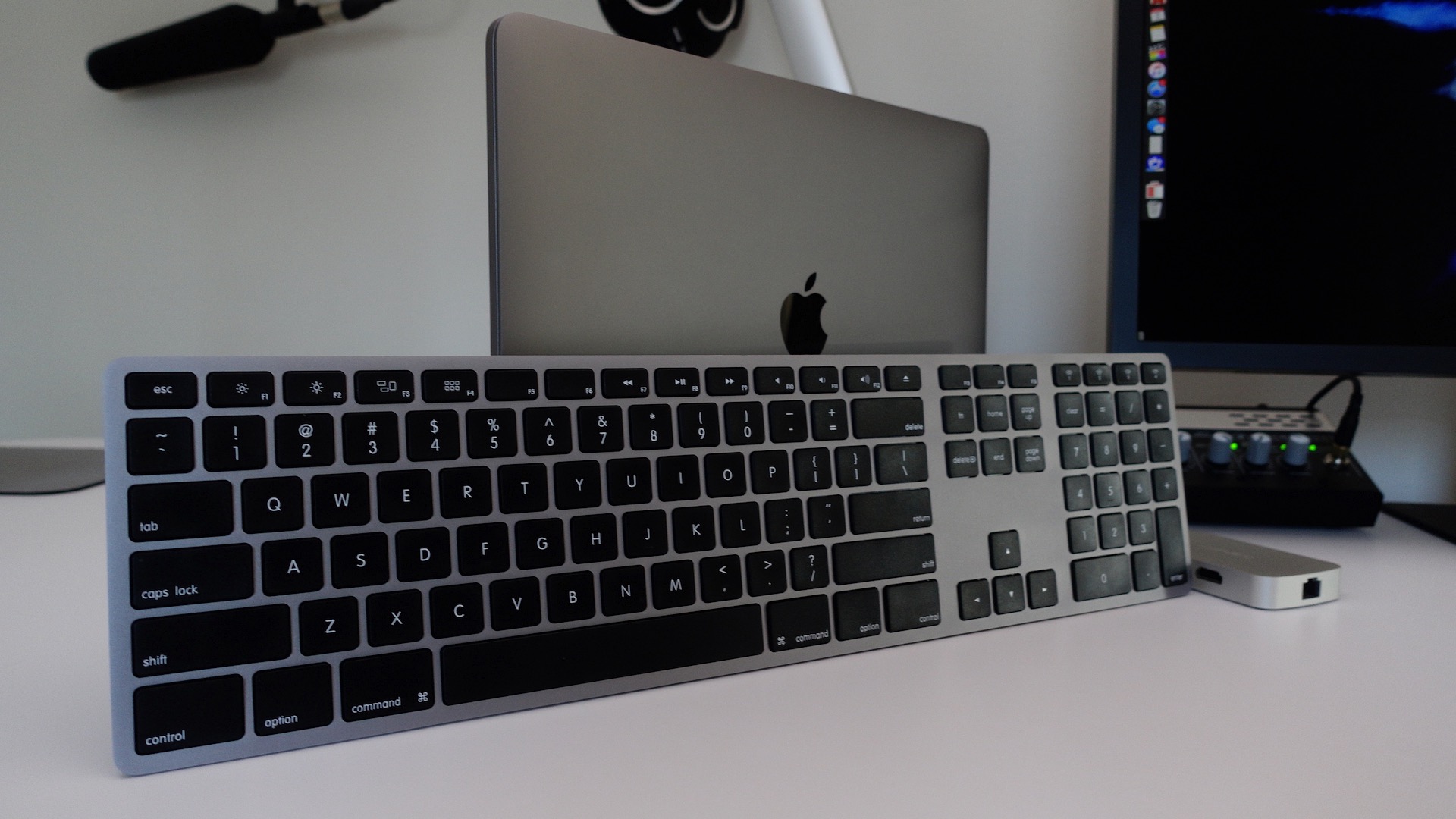 wireless keyboard for mac book