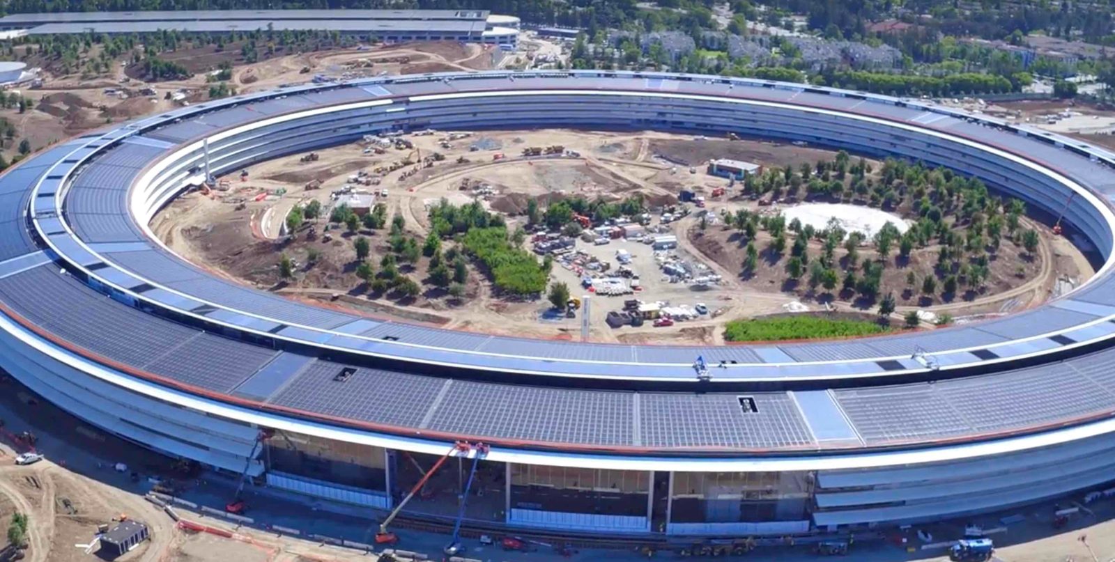 New drone footage shows landscaping & other work continue on Apple Park ...