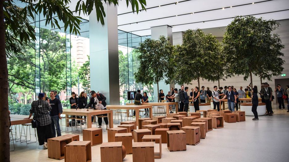 Apple Retail Store Canton Raod Hong Kong: all-glass design - seele