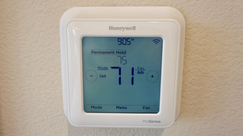 We took a tour of one of the first Apple HomeKit homes [Video] - 9to5Mac