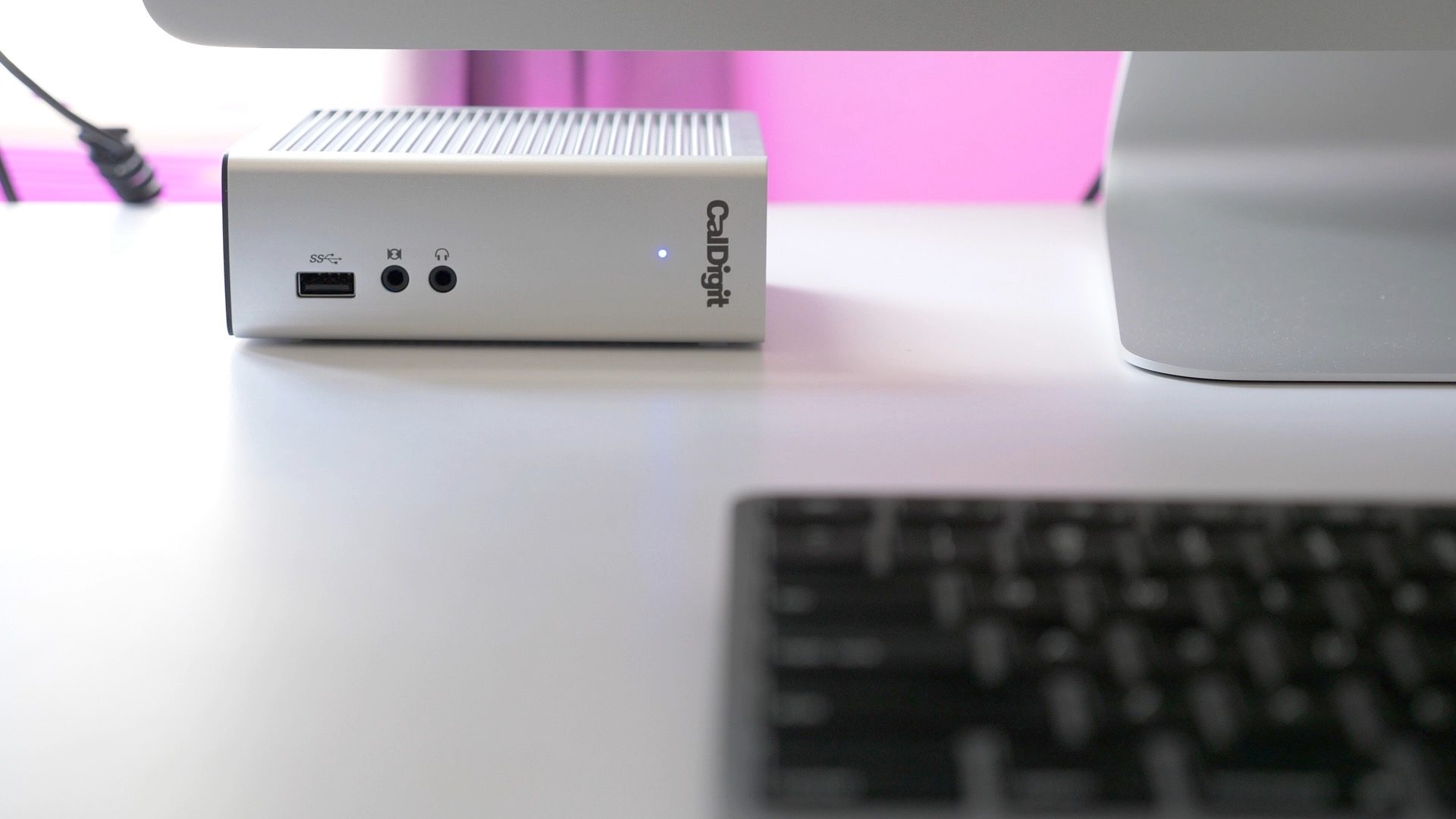 Hands-on: TS3 от CalDigit — компактная док-станция с полной мощностью для MacBook Pro [Видео]