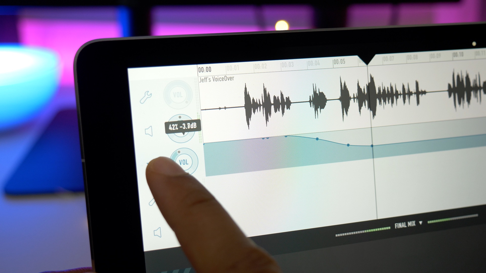 Friday 5: Ferrite Recording Studio - one of the best ways to record audio on iOS [Video] - 9to5Mac