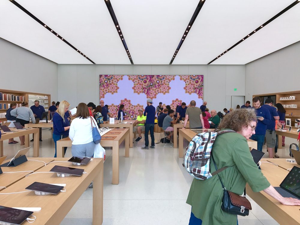 A look inside Apple's new Madison store in the Hilldale Shopping Center