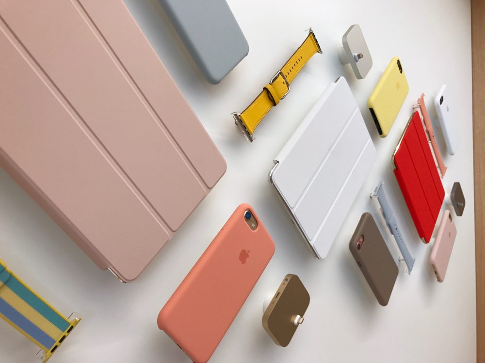 A look inside Apple's new Madison store in the Hilldale Shopping Center