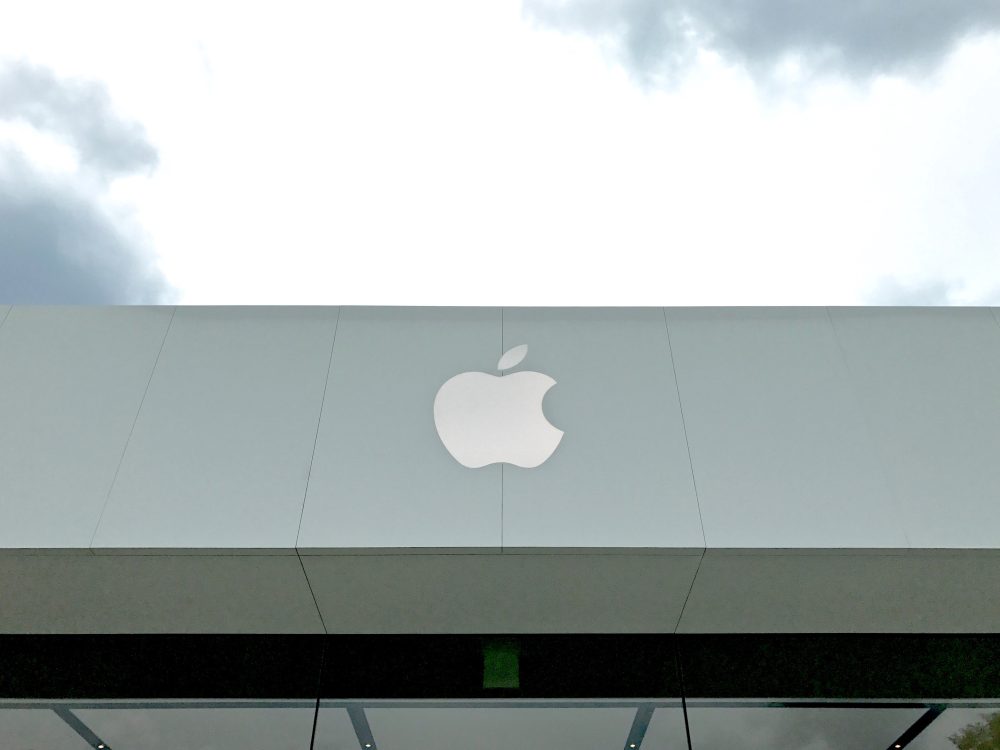 A look inside Apple's new Madison store in the Hilldale Shopping Center