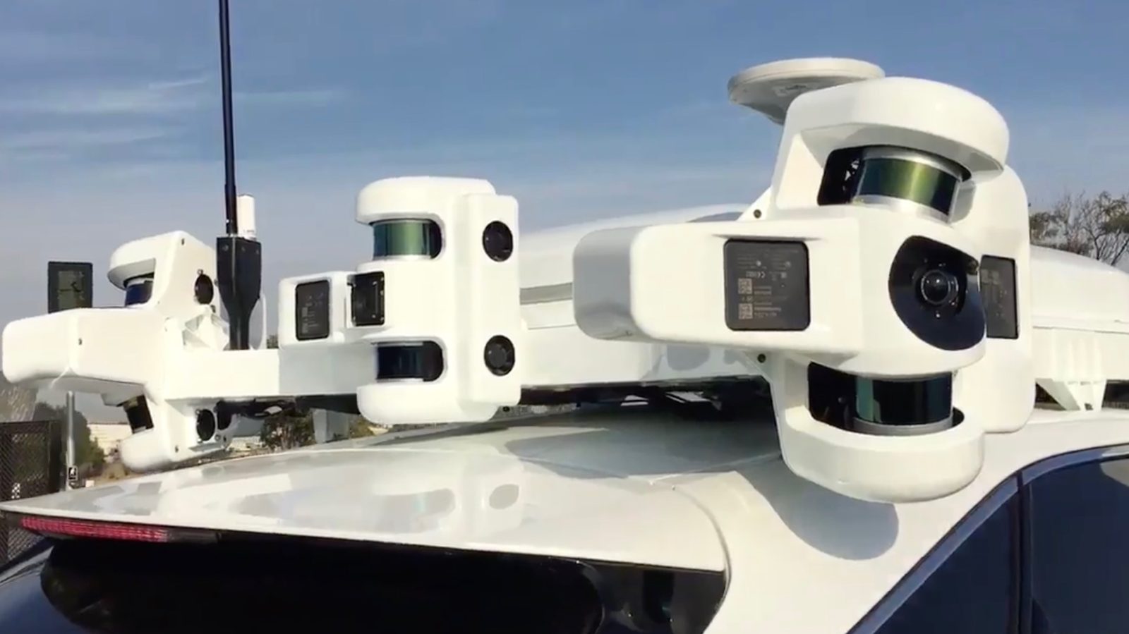 photo of Apple continues to ramp up testing of its self-driving car technology in California image