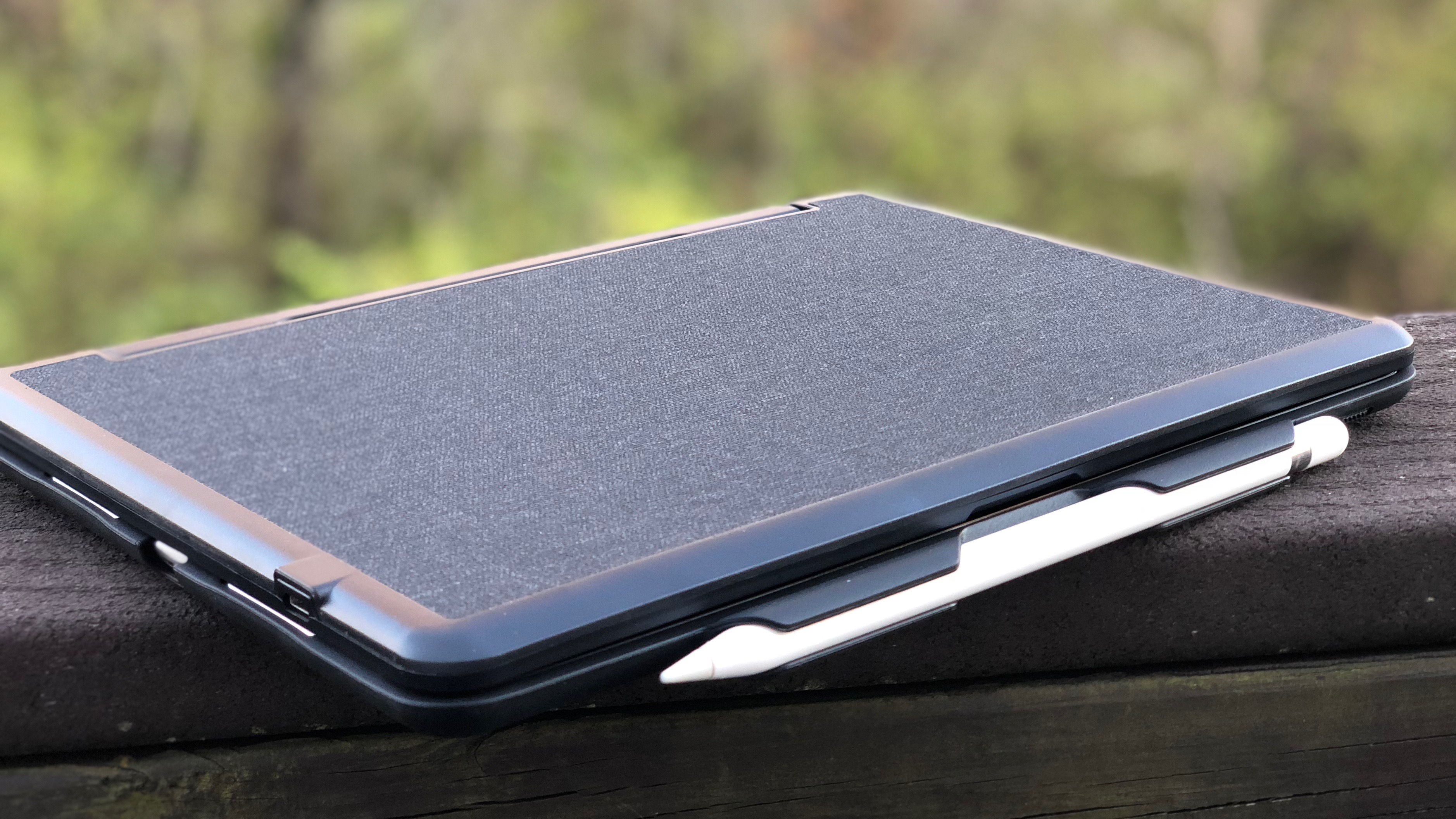 zagg slim book ipad pro 10.5