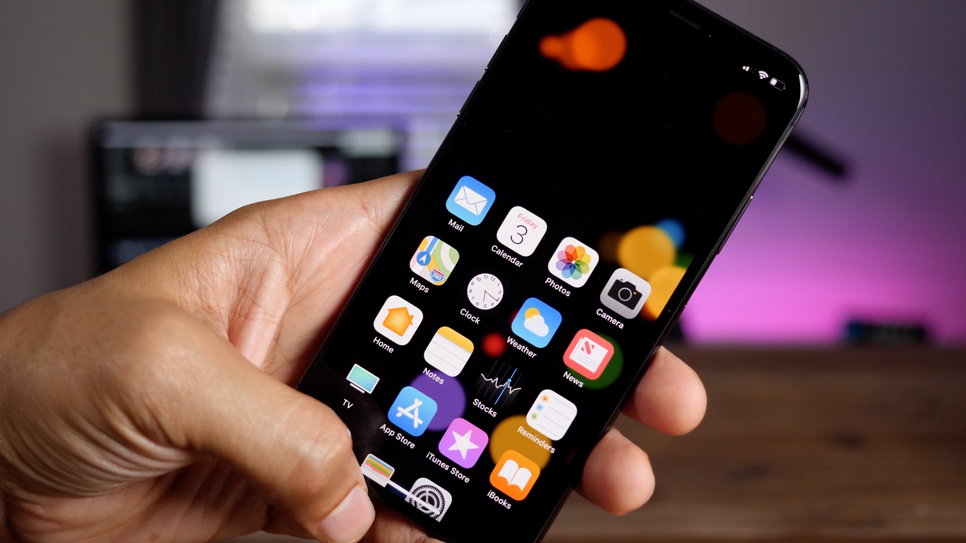 How to navigate the Home button-less iPhone X using gestures [Video ...