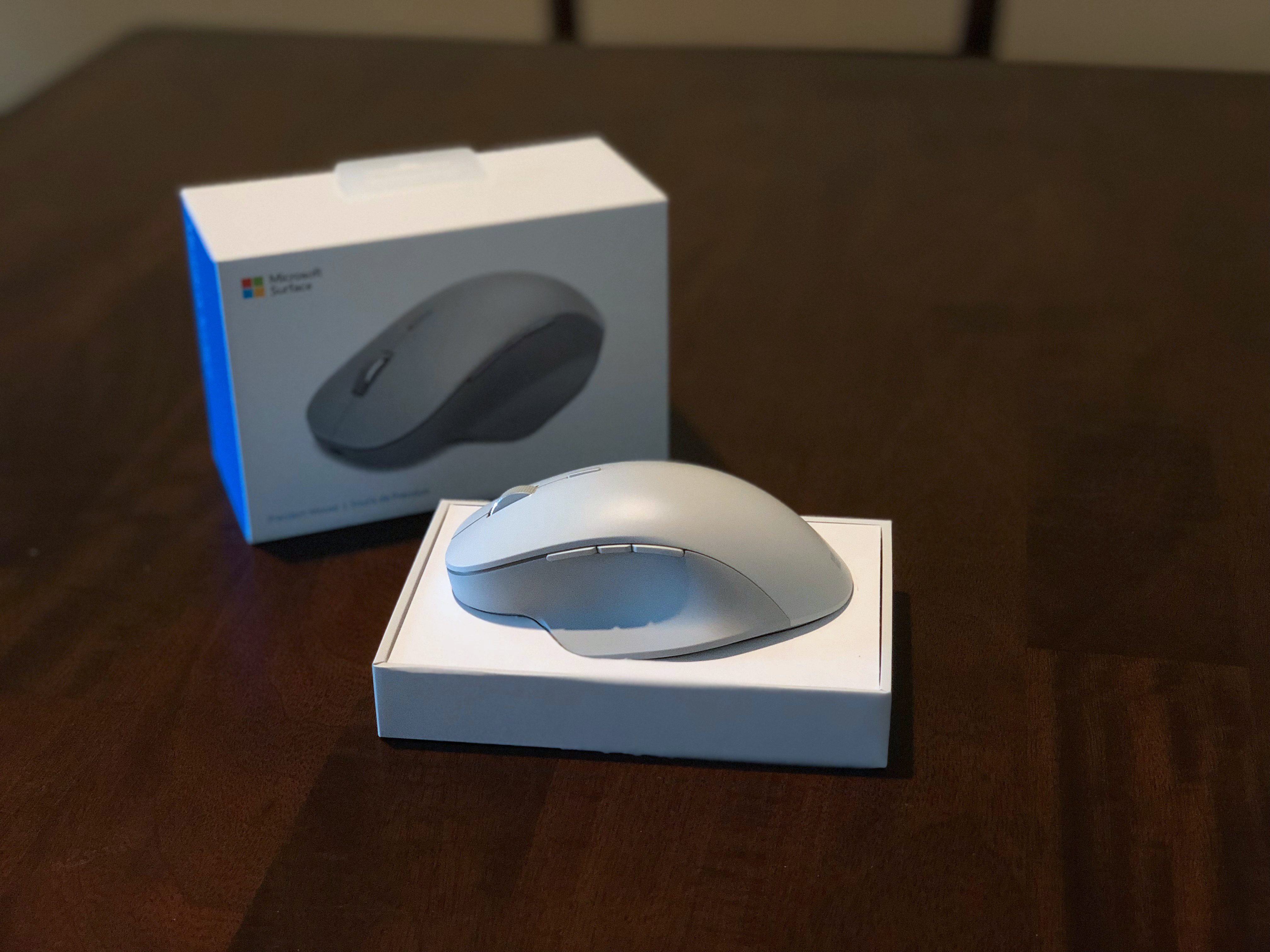 Surface arc mouse