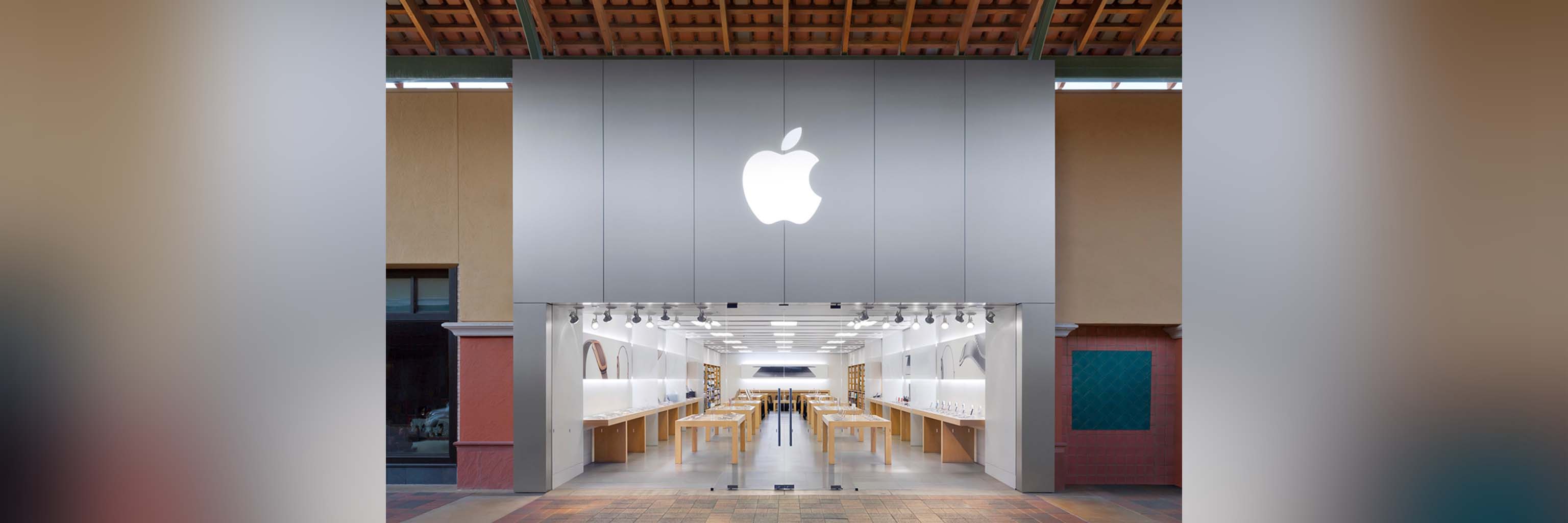 apple store reno reopening