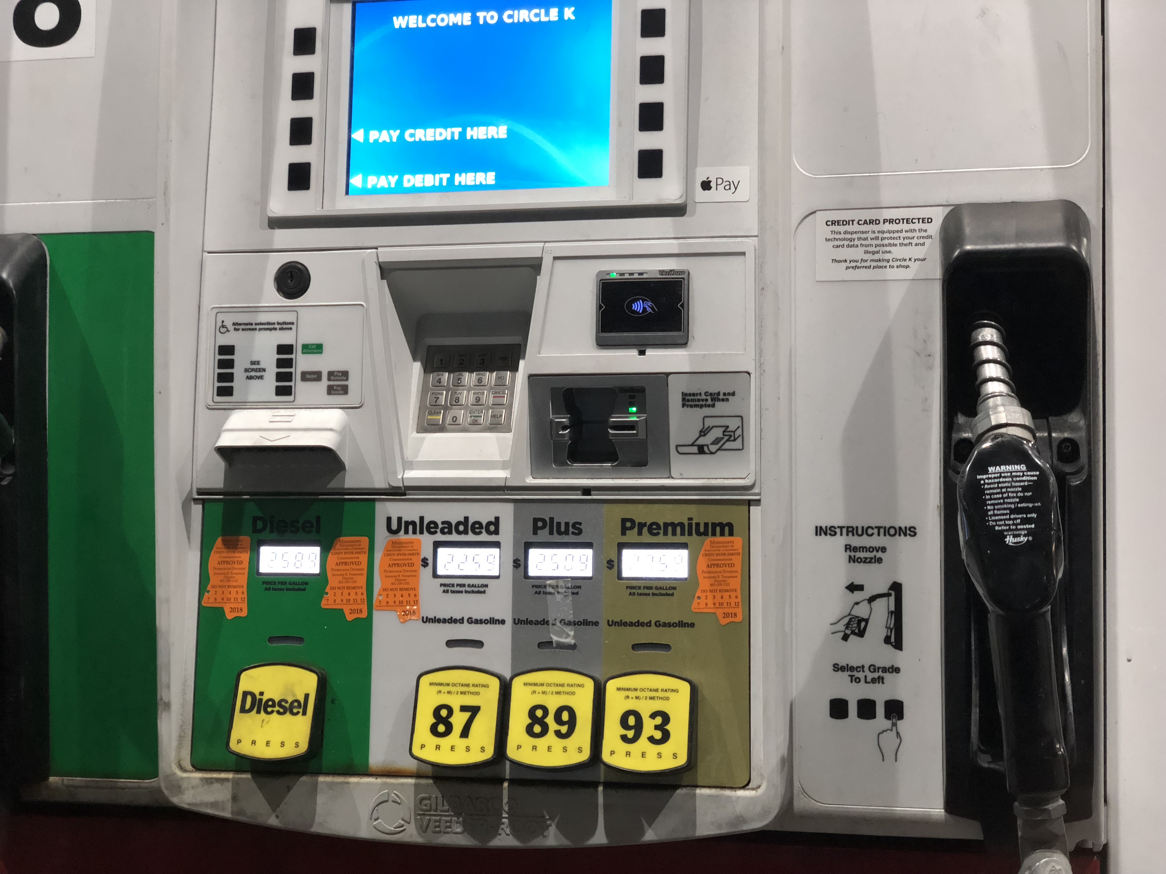 apple-pay-progress-gas-pumps-atms-person-to-person-more-9to5mac