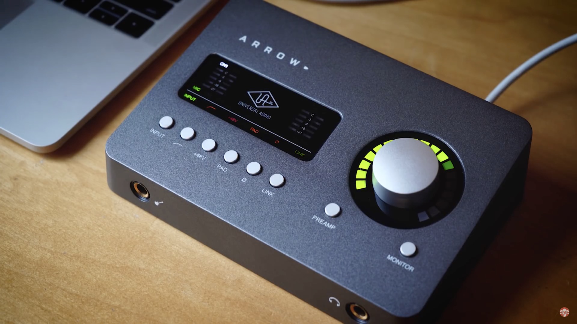 Universal Audio launches new $499 bus-powered Arrow interface with 