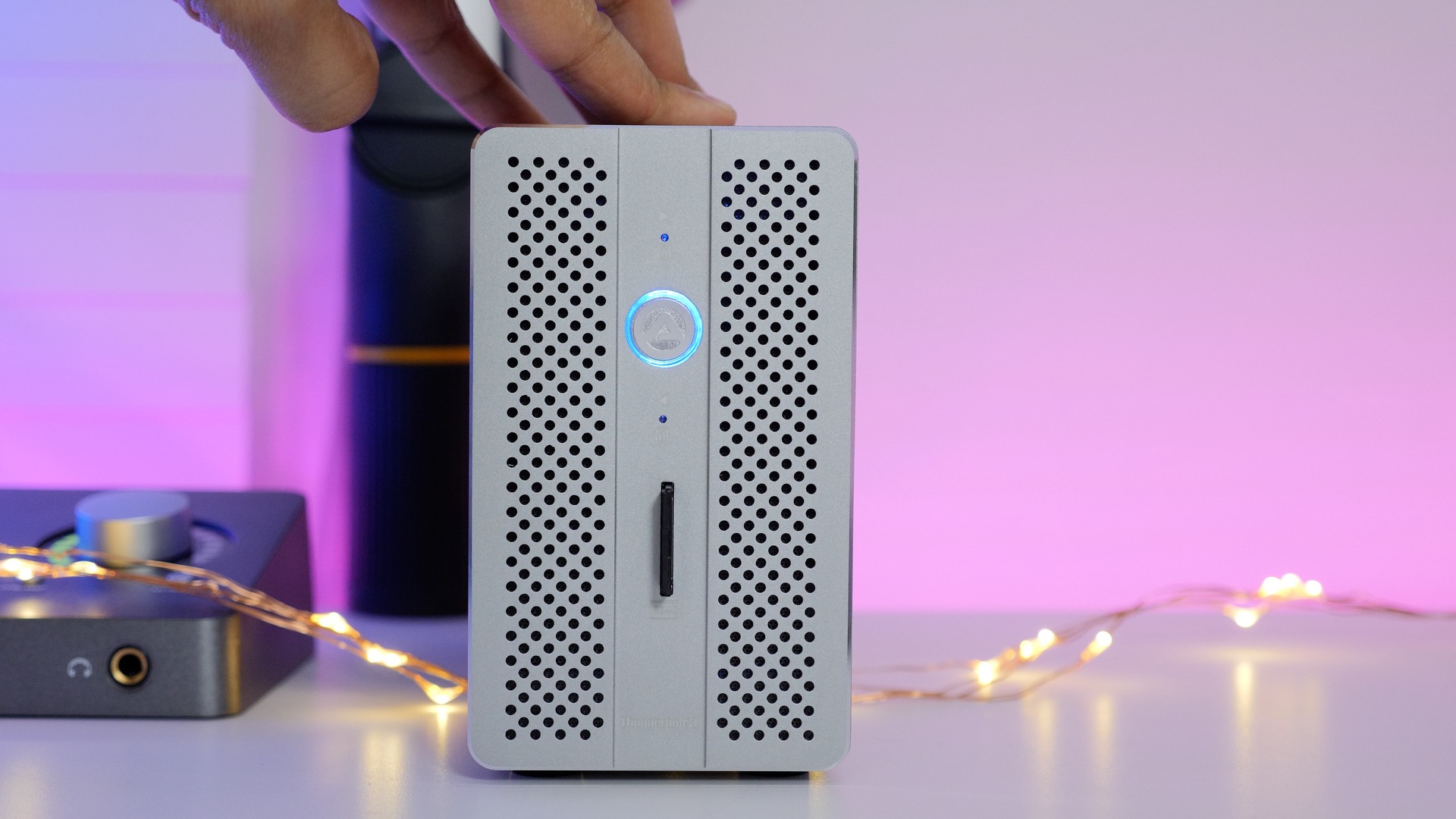 Hands-on: Akitio's all-in-one Thunderbolt 3 dock + RAID enclosure