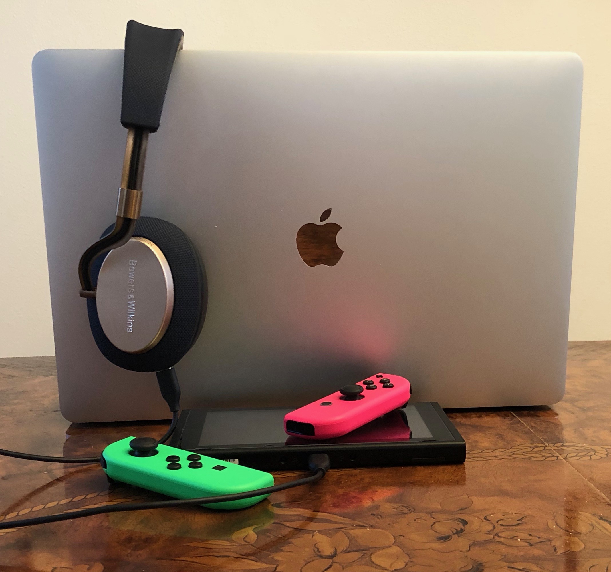 bowers and wilkins px comfort