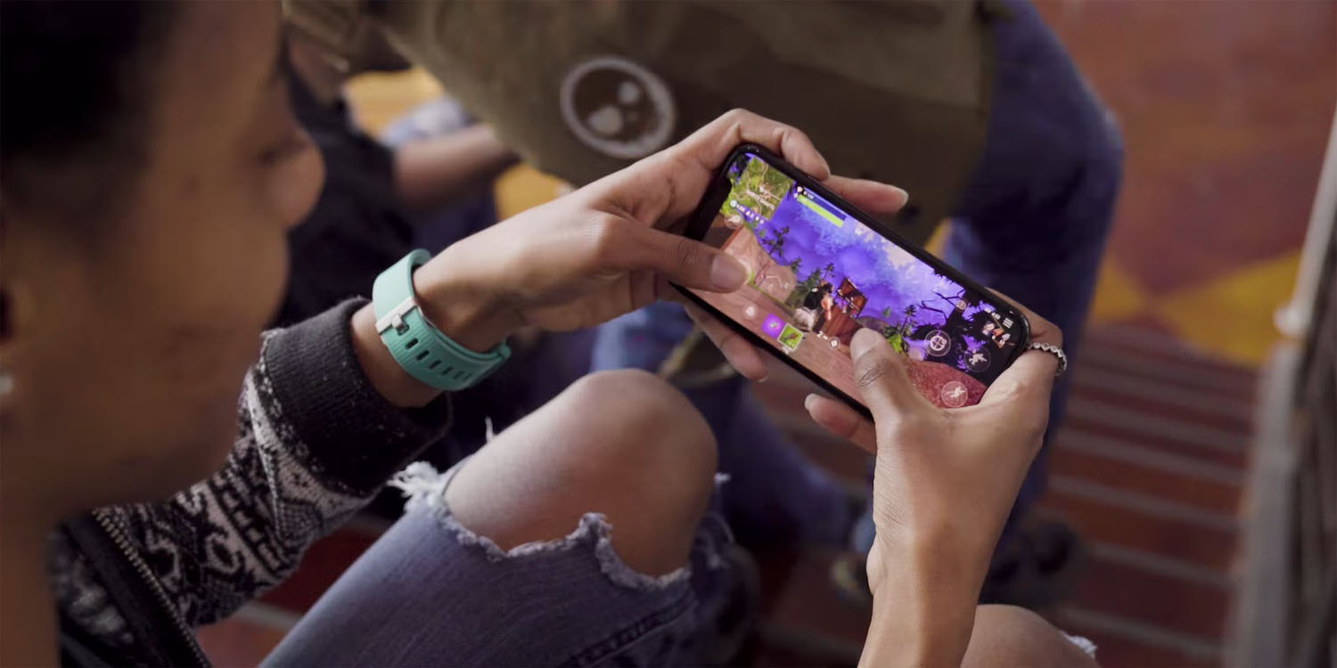 photo of Epic Games sues Apple over App Store rules, says it would create a competing iOS app store if allowed image