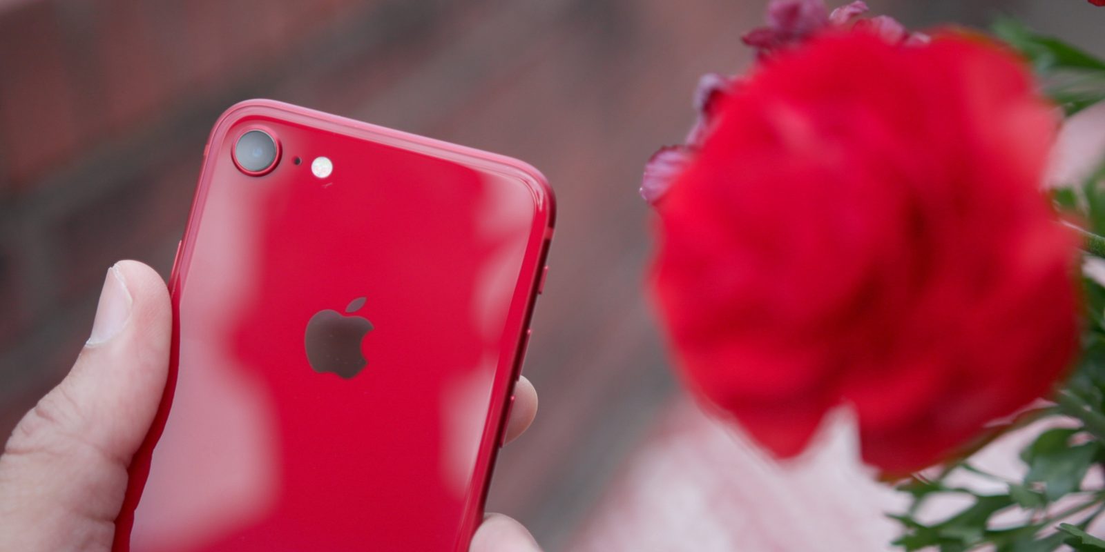 Apple announces (Product)Red iPhone 8, 8 Plus