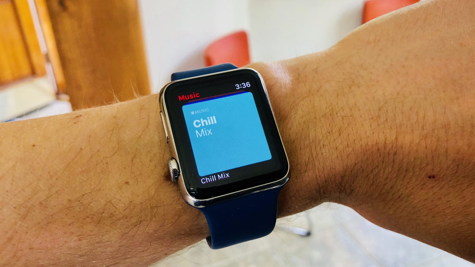 can you listen to music on apple watch cellular